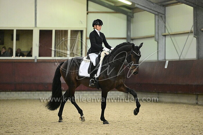 Yomini Pitambersingh - Solero