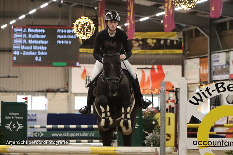 Indoor Beukers 27-12-2022 100cm Rijstijl