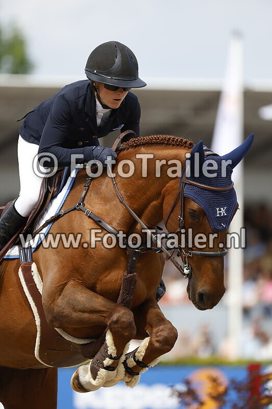 oda charlotte lyngvaer