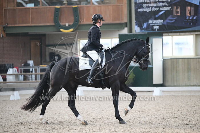 Mariska van Beuzekom - RadjaOase