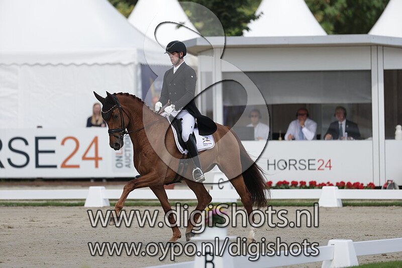 Elliot the Dancer NRW