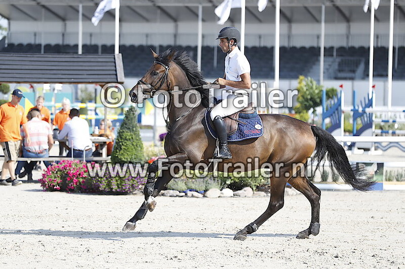 Manuel Fernandez Saro