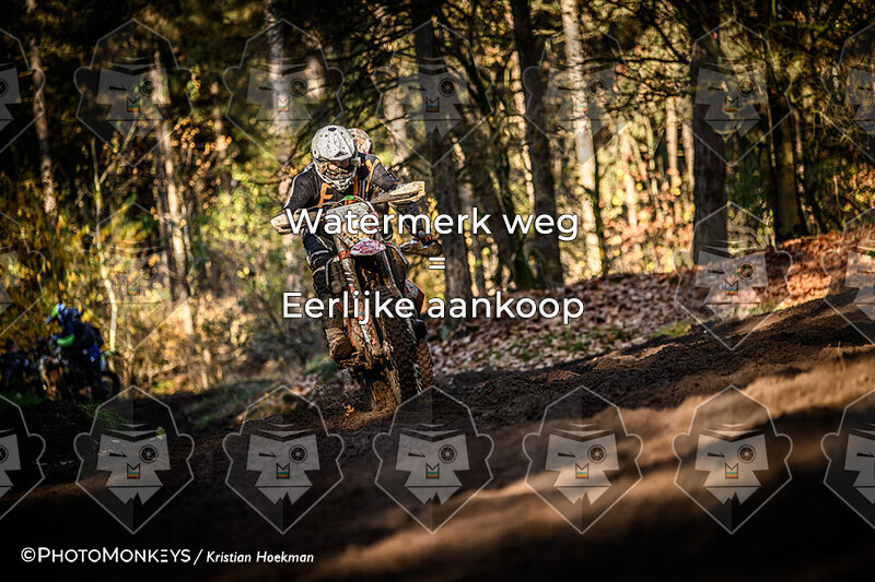 -- ONLINE -- OTR Veghel - Locatie 1 - Spatborden blauw en wit