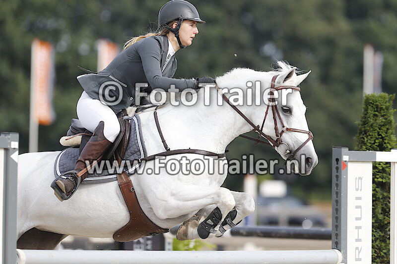 Marlene van den Brom