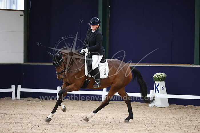 Elles Deckers - Olcay Daula