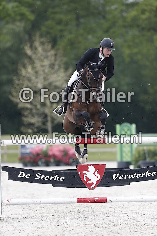 Julia Houtzager Kayser