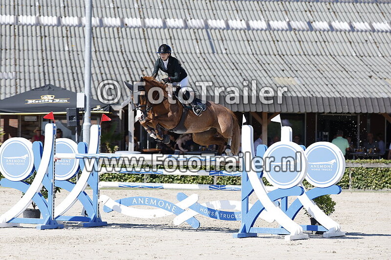 ava eden van grunsven