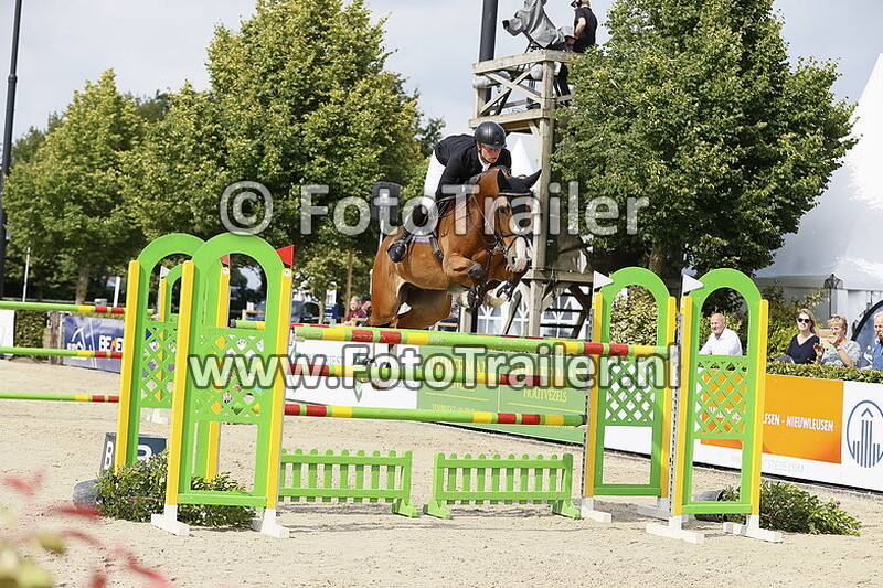 dennis van den brink