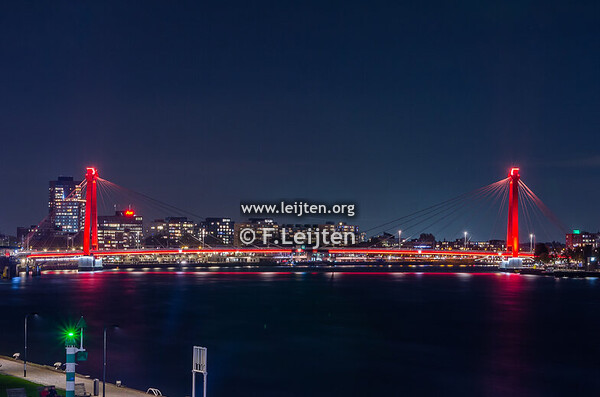 Rotterdam by night (part 4)