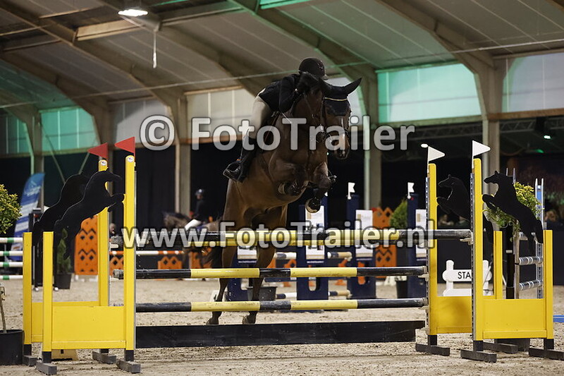 monique van den broek