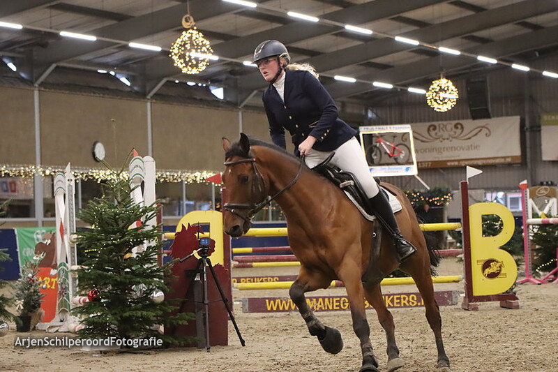 Indoor Beukers 30-12-2022 Pony's 110-120cm  KLassiek