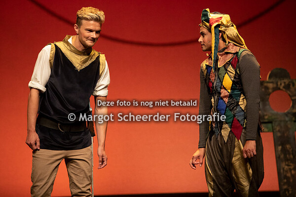 Scene 02 Arthur en Kay