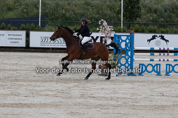 Emmy Gradussen - Santos