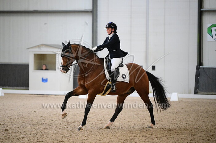 Kim de Jong - Le Montrachet