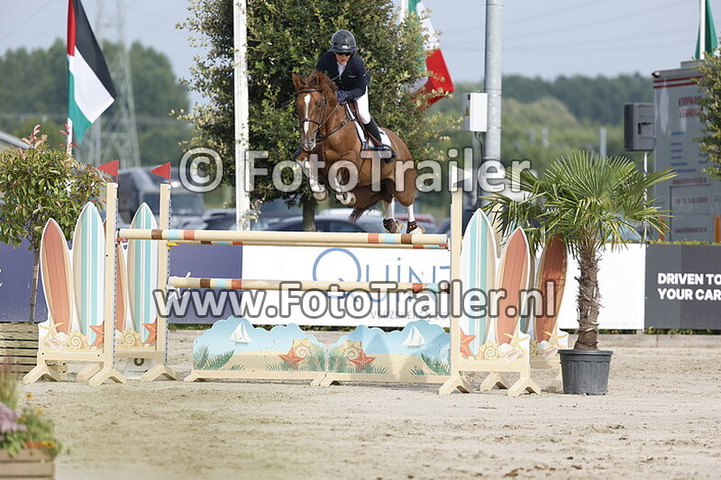 oda charlotte lyngvaer