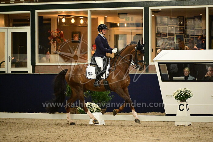 Rosalie Mol - Victor