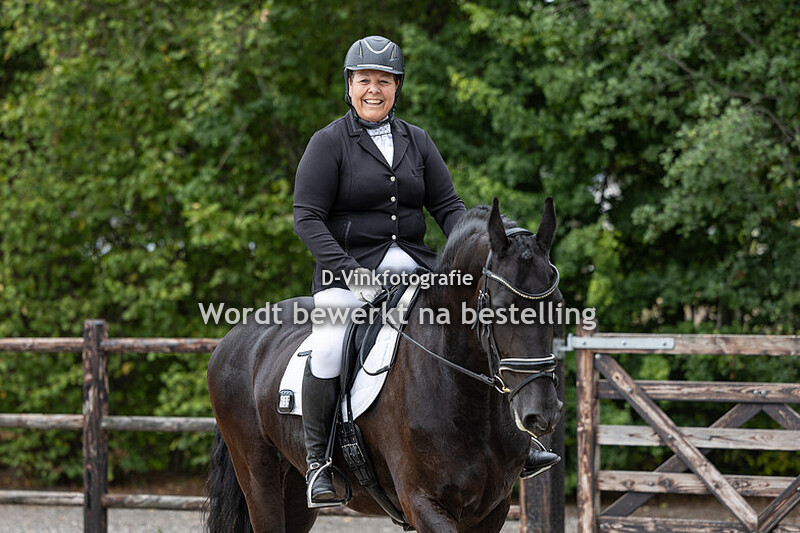 Danielle van der Plas - Ellie fan Redlum