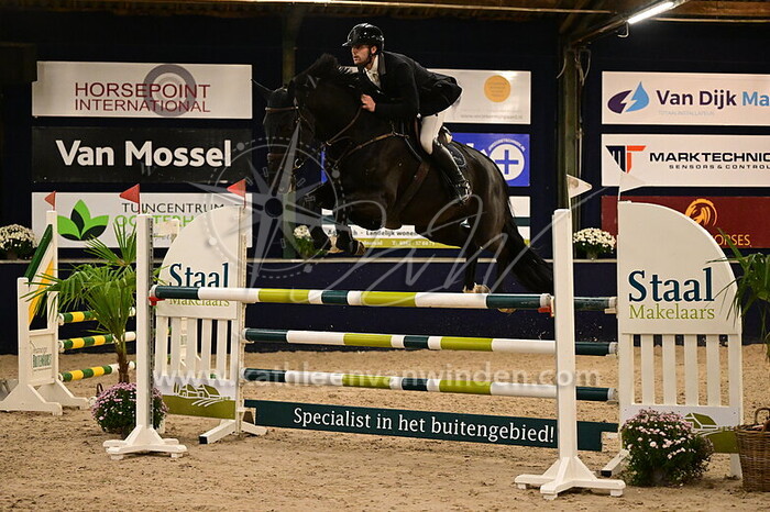 Sam Versteijnen - Osinaa Black