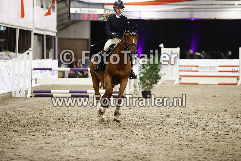 esmee kijk in de vegte