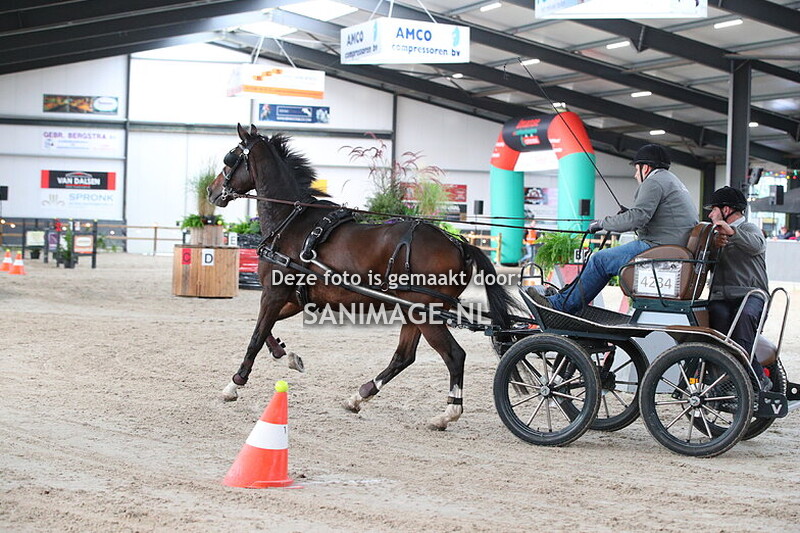 De Voornruiters De Meern Menmarathon 04-10-2024 Paarden 1-span 12.30 uur