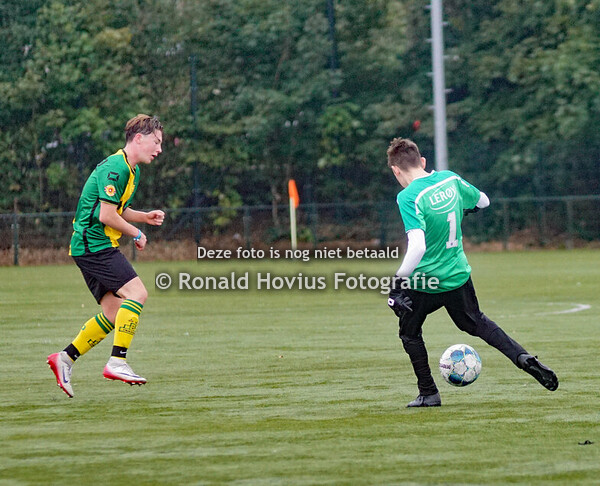 27-09-2025 Huizen JO15-1 - URK JO15-1