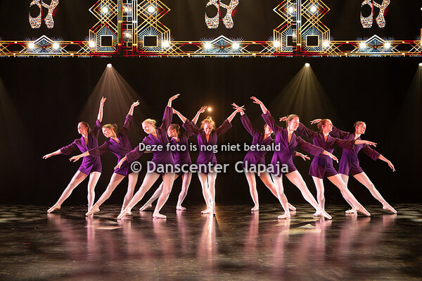 15) Shimmering pointes