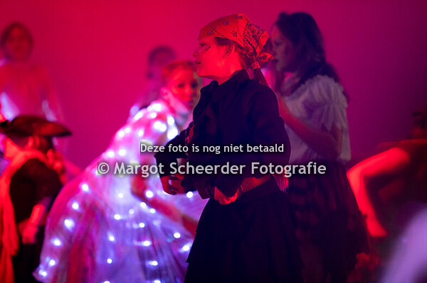 15. De strijd om Nooit Gedacht Land