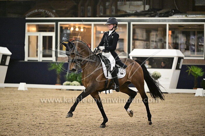 Laurie Vervoort - Just a Miracle