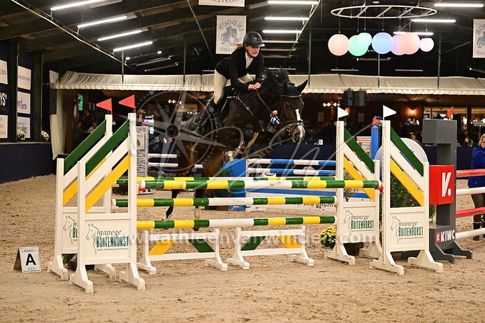 Laura Kole - Laconique B.