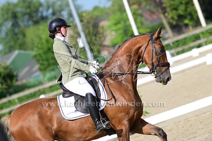 Demi Verhoef - Oumayra