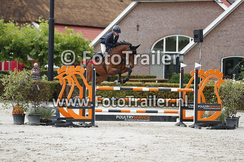 valerie van kesteren