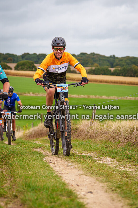 12.00-12.30 uur - 44 van 50, 50 van 75 en 73 van 100 km - De Klos - Groesbeeks Gruwelijkste