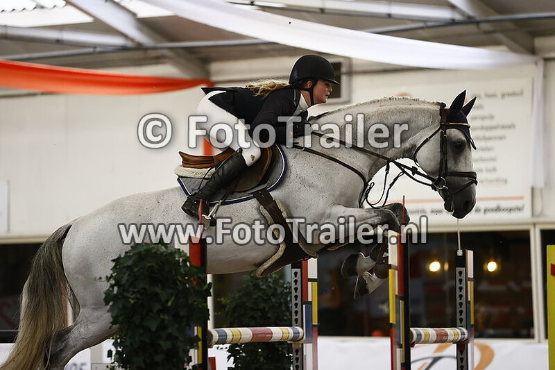 isabelle van straaten