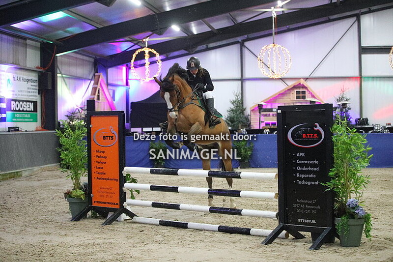 De Voornruiters springen paarden 17-01-2025 90 cm