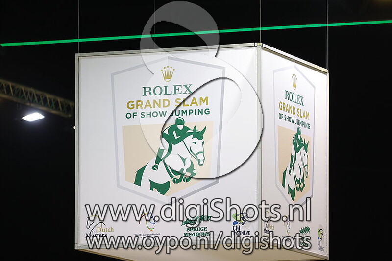 Bixie springen klasse 30 cm