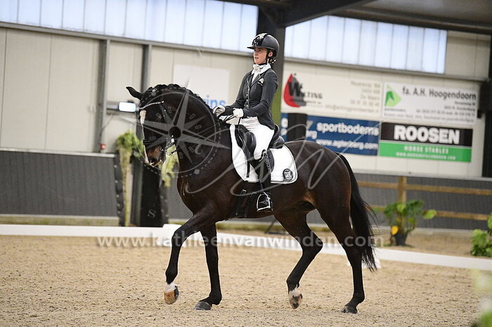 Kayla Vorstelman - Dymas the King