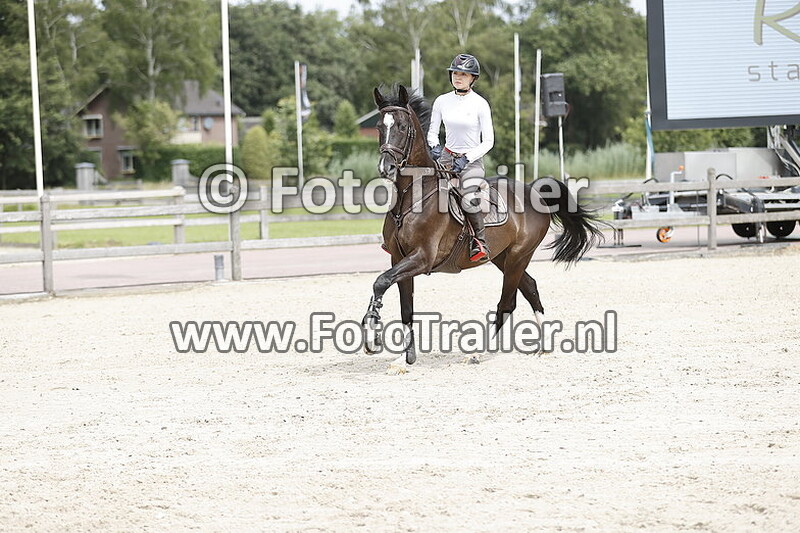 aleksandra pushkarskaya