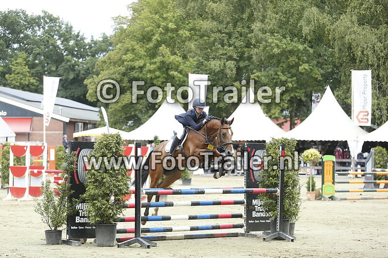 lianne van den akker