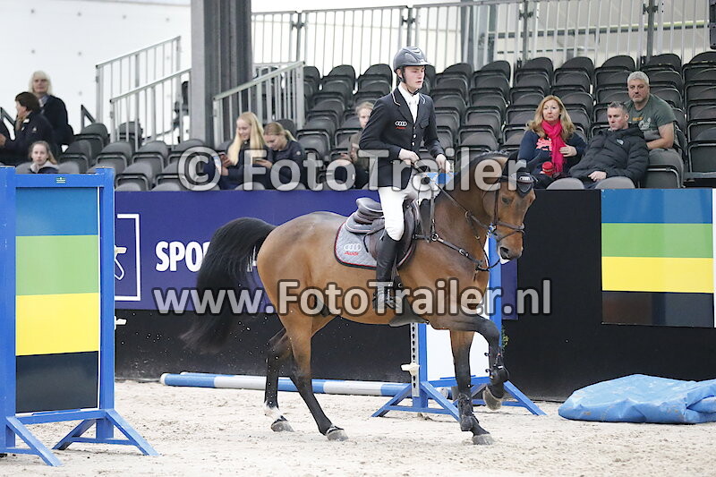S2 - International Showjumping -  U25