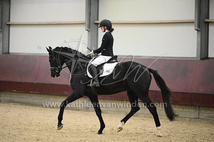 Esmee Hoek - Son Mauro