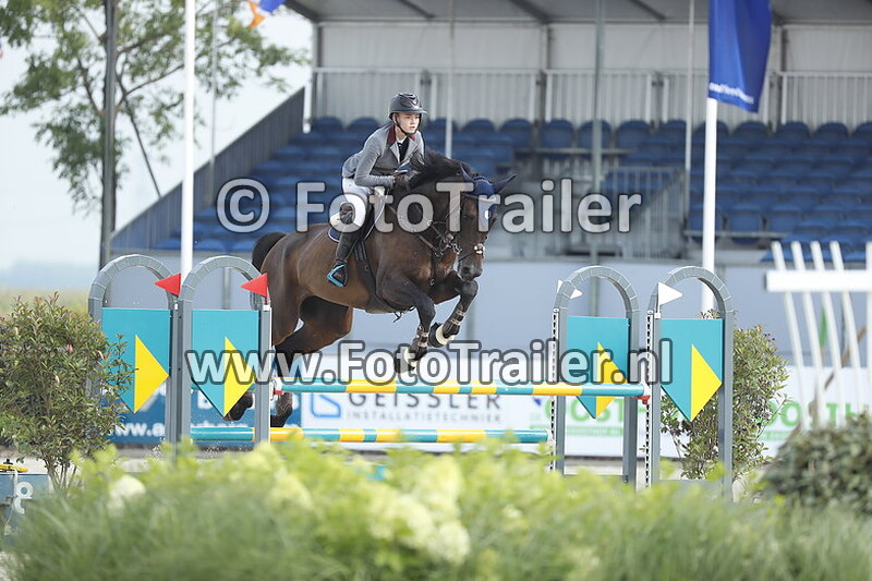 aleksandra pushkarskaya