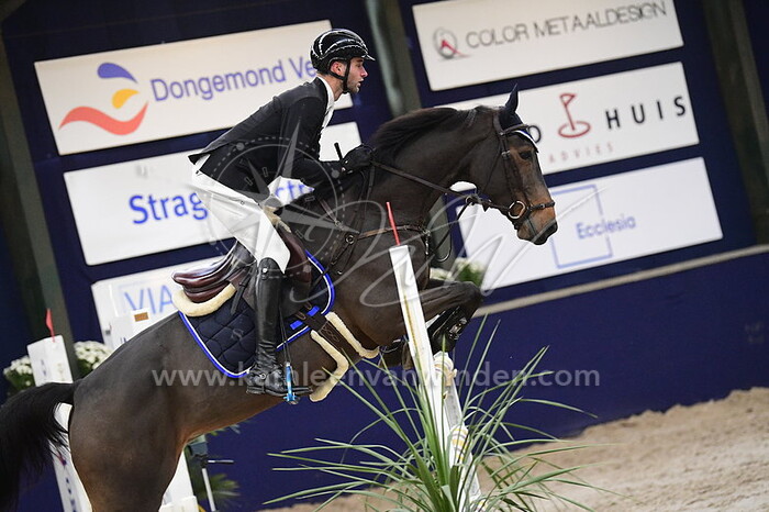 Eliah Pieters - Opinel