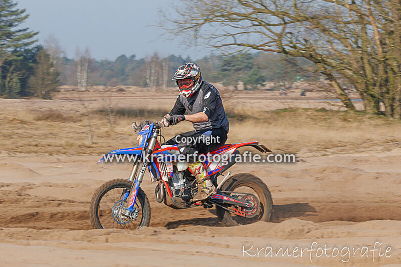 Zondag ..... Blauw en Wit Spatborden