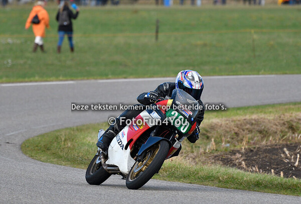 2022 09 17 Luttenbergring Raalte 250 cc Classic Race