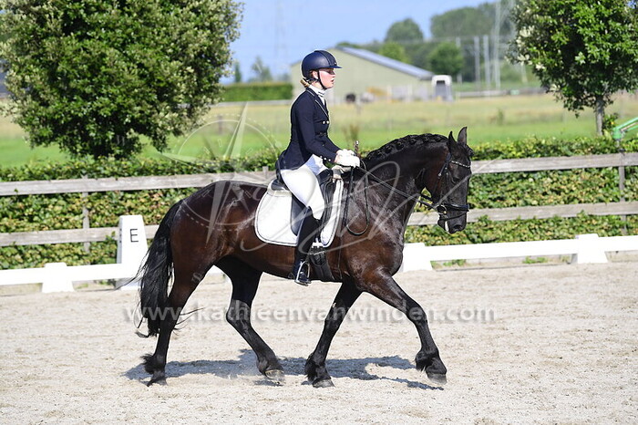 Merel van den Engel - Maike W.