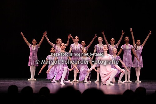 17 Feestscene Notenkraker