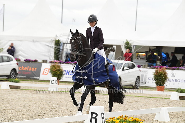 Femke de Laat - Network DS