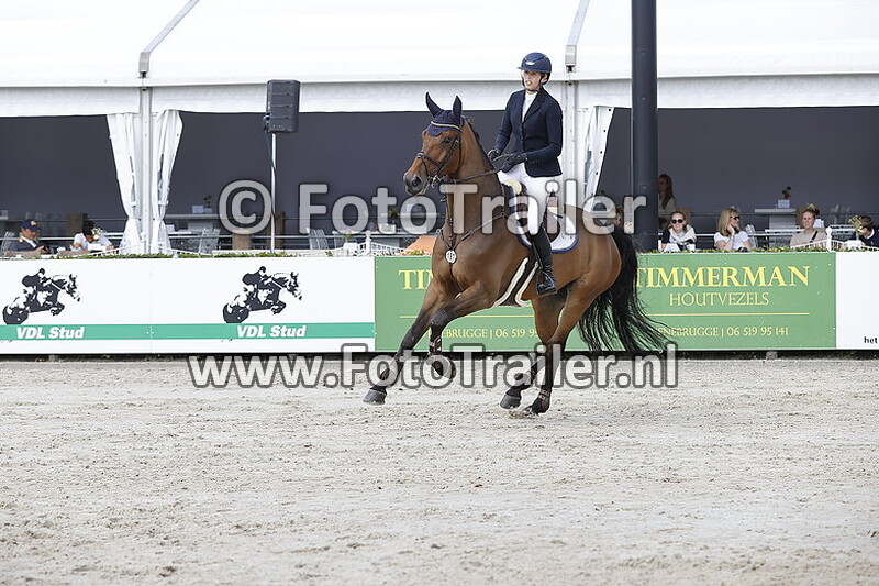 marleen van der burg