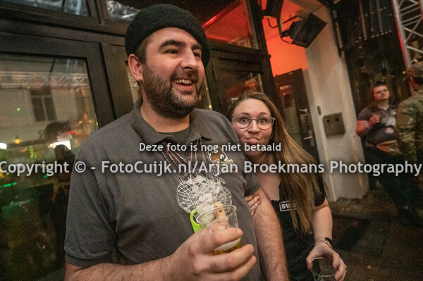 Gezelligheid in de Kuukse kroegen - Zondag