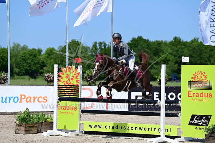 Emma de Moree - Moonlight Shadow